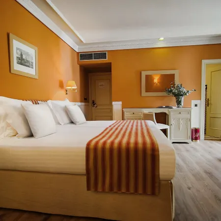 Alhambra Palace Hotel