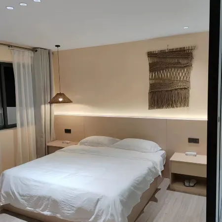 Le Gongguan Homestay Отели рядом с достопримечательностью «Feisha Beach Tourist Centre of Shangchuan Island»