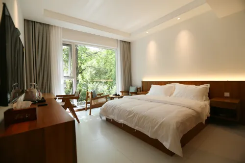 Qingchuan county Qingxi town phoenix White House homestay