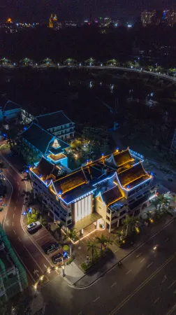 Mengla Yuexing Cultural Tourism Hotel