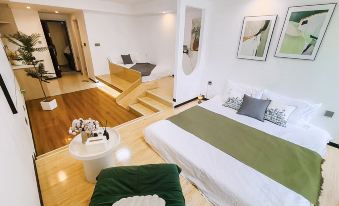 Xiegongguan Homestay (Zhanjiang Wanda Rongsheng Plaza)
