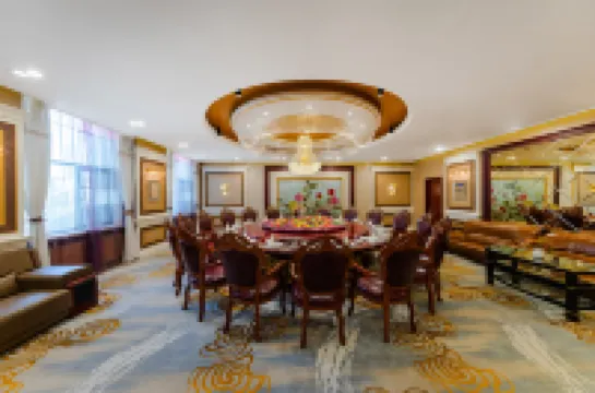 寶石花白馬浪酒店（中山橋文化宮地鐵站店）