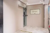 상하이 쿠크 즈상 호텔 (난징 서로 지하철역 지점) 난징시루 주변 호텔