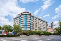 Junyi International Hotel
