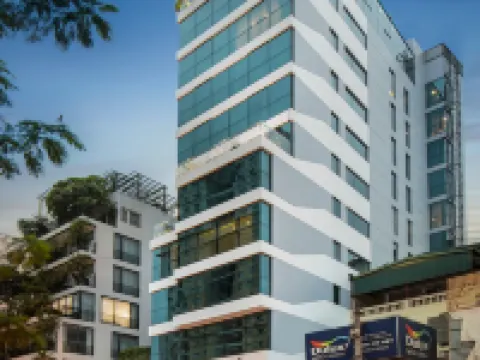 Parkside Sunline Hotel Hotels near Ocean Park Building