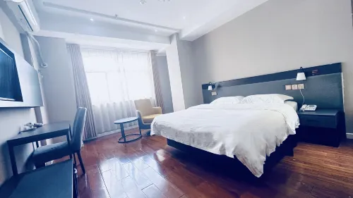 Home Inn Huayi (Shouguang Bus Station) - 2-Star