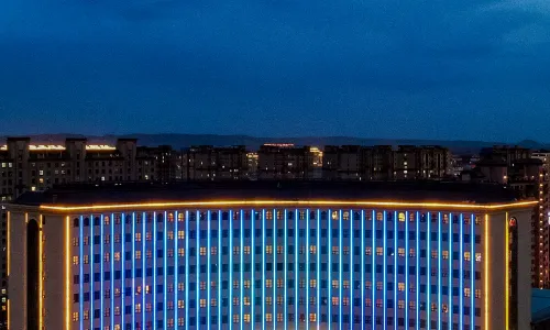 Merlinhod Zhonghua Hotel (Xilinhot Railway Station)