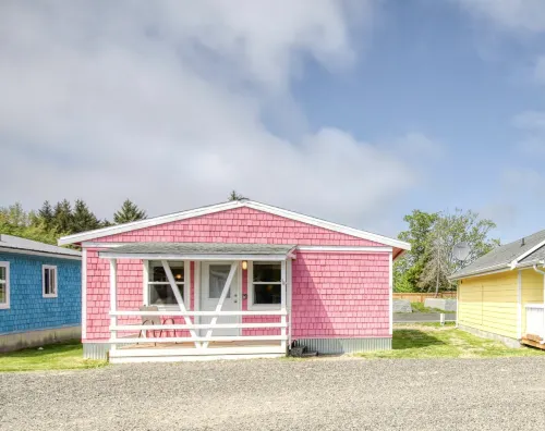 Ocean Spray Beach Resort Hotels in Grayland