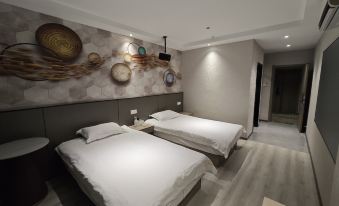 Hippodrome Hotel