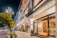 CLOUDS HOTEL CLOUD Chain Hotel (Dali Tujia Seaview) Hotels near Erhai Park
