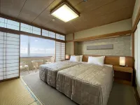 Gamagori Onsenkyo Mikawa Bay Hills Hotel - parkir