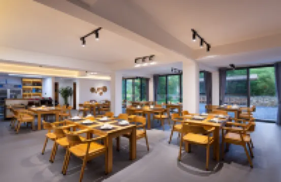 Avatar Hilltop Resort