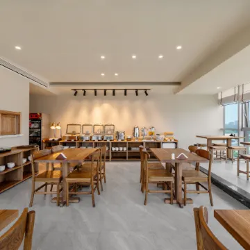 Yunzhong Yashshe · Private Tang Hotel (Leshan High-speed Railway Station Branch)