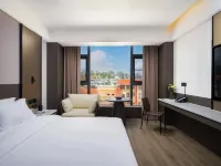 Jianghe Hotel Hotels in Shuangjiang