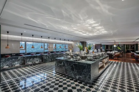 GRAND REZEN HOTEL CASTFAST DONG GUAN Отели рядом с достопримечательностью «ShunPing BuXingJie»