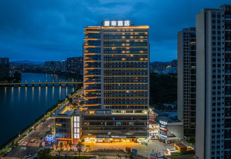 hotel overview picture