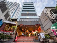 Ruamchitt Plaza Hotel Hotels near Korean Town
