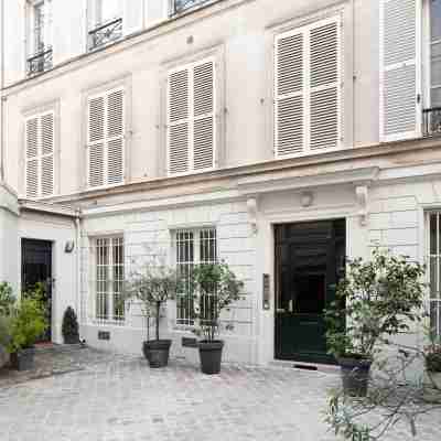 HIGHSTAY - Luxury Serviced Apartments - Tuileries Garden Hotel Exterior