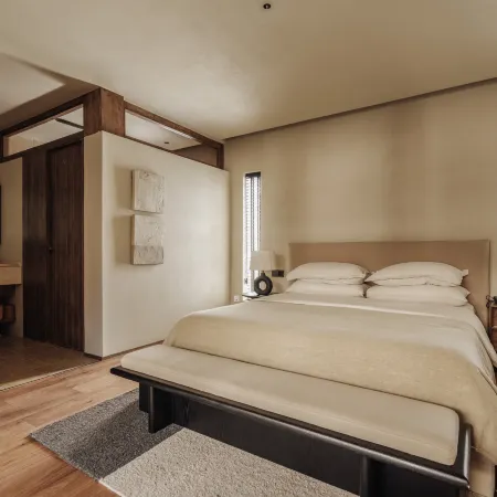 Shaxi SenXi Morinoya Hotel