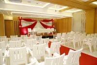Hotel Nakshathra - A Royal Stay Hotels in Sivagiripatti