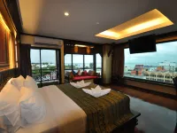 Chalelarn Hotel Hua Hin Hotel dekat Dermaga Hua Hin