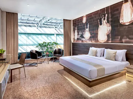 FM7 Resort Hotel Bandara Jakarta Airport Отели в г. Тангеранг