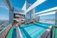 Sanya Oakwood BELUXS Apartment