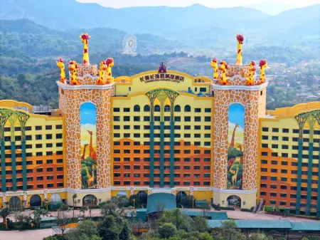 Chimelong Giraffe Castle