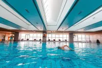 Haili New Century Grand Hotel - Gym