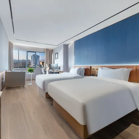 Yilong Anyue Hotel