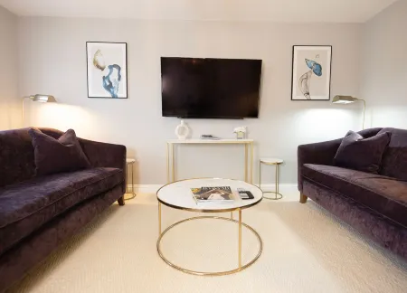 Harper Luxe Serviced Apartments Dunstable Отели рядом с достопримечательностью «Уипснейдский зоопарк»