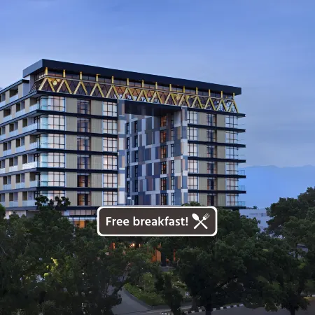 Hotel Santika Premiere Padang
