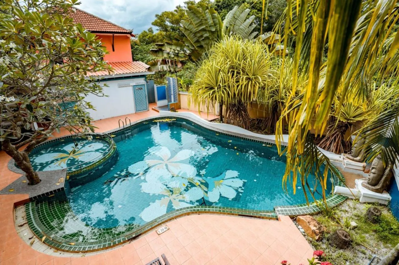 Kasalong Resort and Spa Pattaya Zimmer Photos