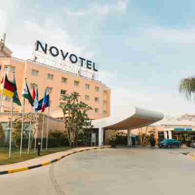 ノボテル カイロ シックス オブ オクトバー Hotel Exterior