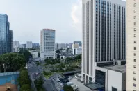 Ruien Homestay (Luoyang Wanda Plaza peony Plaza subway station store) Hotels near Feichang Fair Price Shopping Center