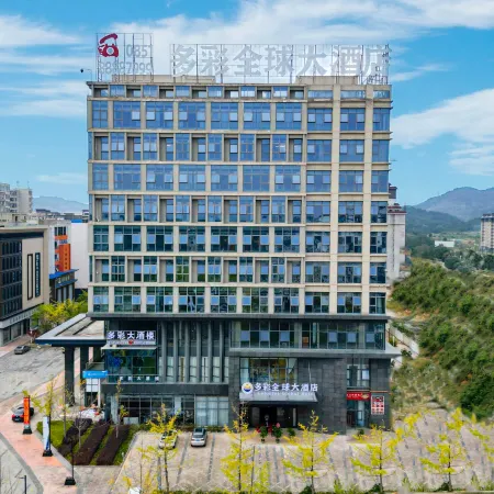 Colorful Global Hotel