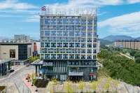 多彩全球大飯店