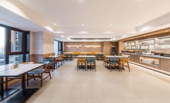 HanTing Premium Hotel (Harbin Railway West Station Wanda Plaza)