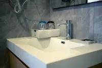 Yichun Qiyun Hot Spring Resort Hotel ( Wentang gujing Branch) Hotels in Yichun