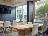B&B Hotel Marseille Prado Parc des Expositions Hotels near La Capsule