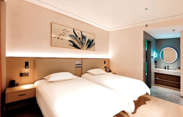 Shanhai Qingchuan Business Hotel（Yinchuan High-speed Railway Station ）