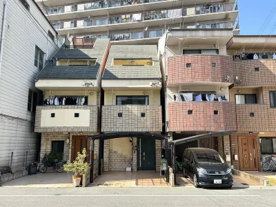SHIN｜73YADOS Hotel di Minato Ward