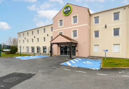B&B HOTEL Compiègne Thourotte Отели в г. Кювийи