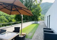 happytree Hotels in 