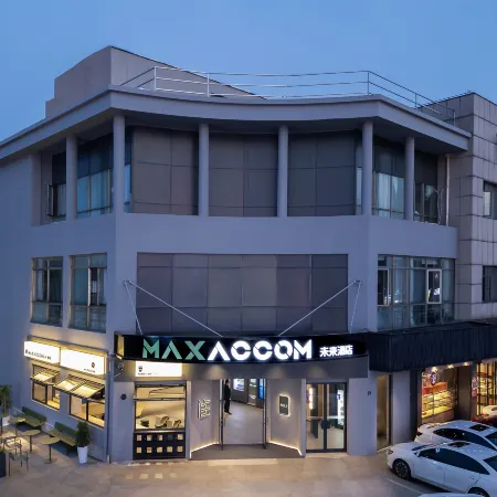 MAXACCOM Future Hotel