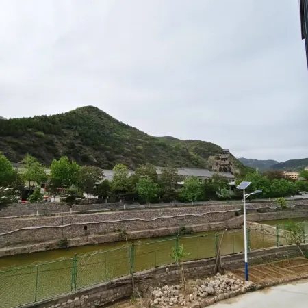 Yunqiu Mountain Mountain View Homestay