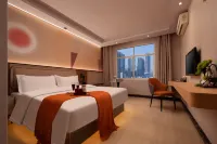 Designer hotel（HeChi BaiMa Pedestrian street）