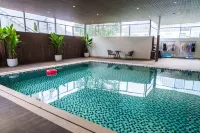 Jiqingshanshuijian Hot Springs Resort Hotel - Pool