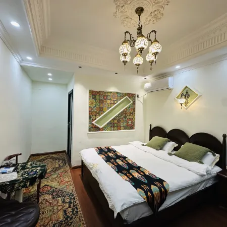 Kashgar Dushi Yizhan Homestay (Gucheng Jingqu Aitigaer Qingzhensi)