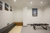 Oriental Lily Hotel - gimnasio